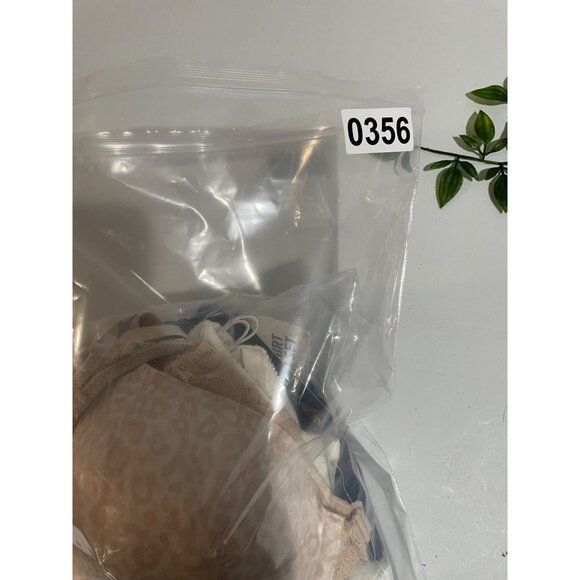 Womens 34C Bra Set Of 4 Multicolor Lace & Patterned Designs - Picture 8 of 8